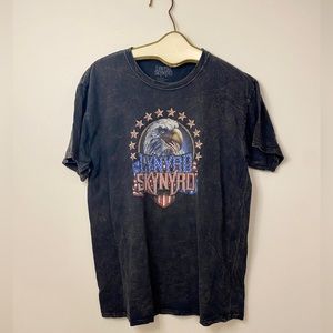 Lynyrd Skynyrd Free Bird Officially Licensed Eagle Acid Wash Tee Shirt